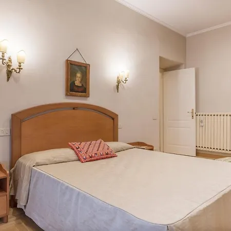 Sant'angelo & Vaticano Roomy Flat * ローマ