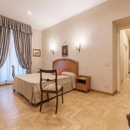 アパート Sant'angelo & Vaticano Roomy Flat ローマ